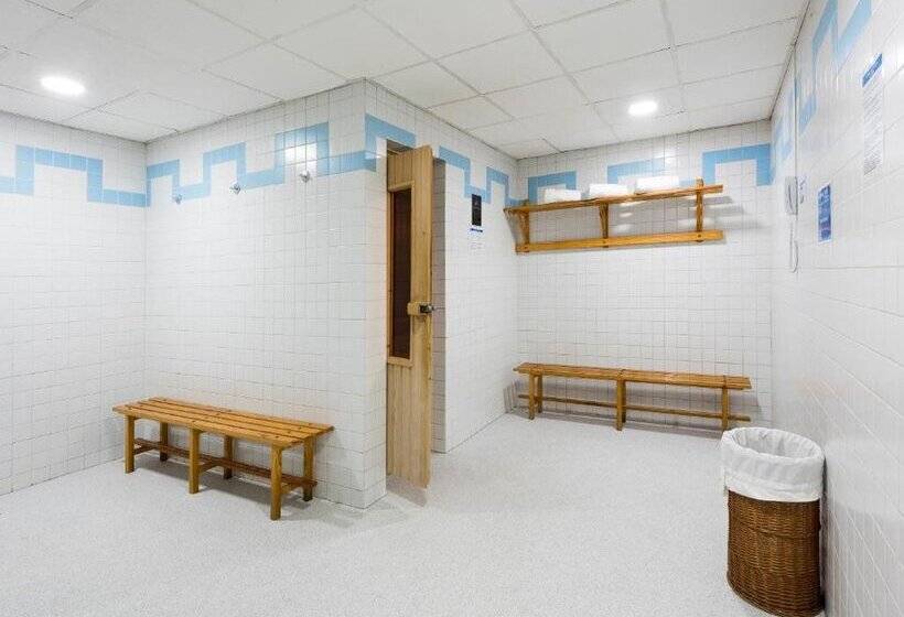 هتل AZZ Merida Medea