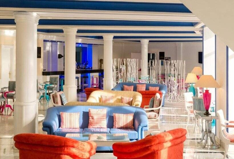 هتل AZZ Merida Medea