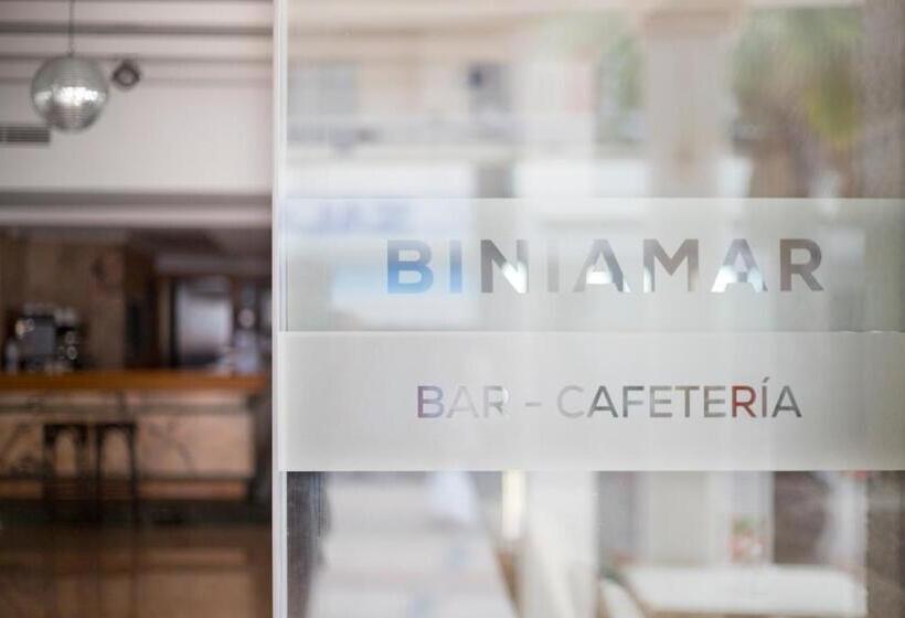 ホテル Biniamar