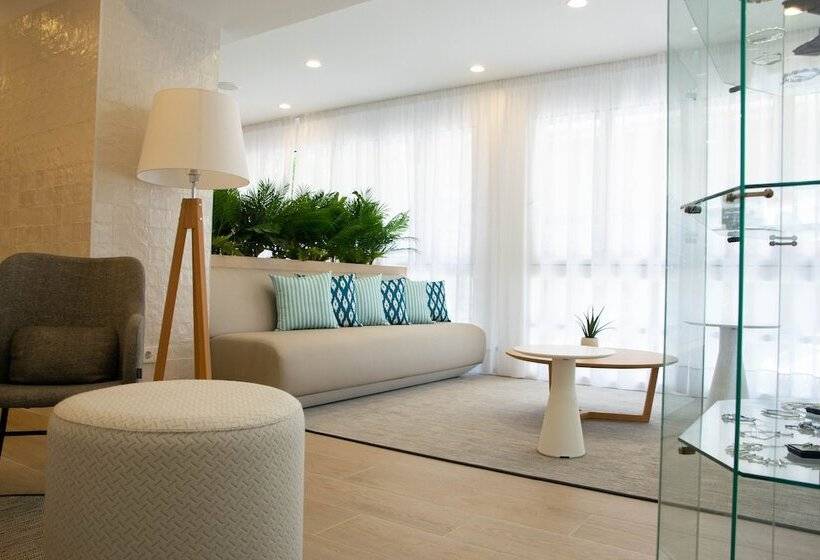 Отель Blue Sea Mediodia