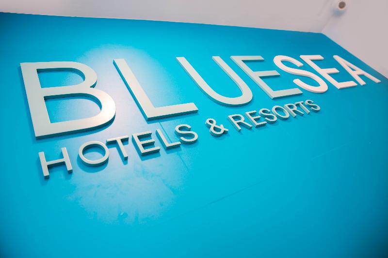 בית מלון כפרי Bluesea Arenal Tower Adults Only