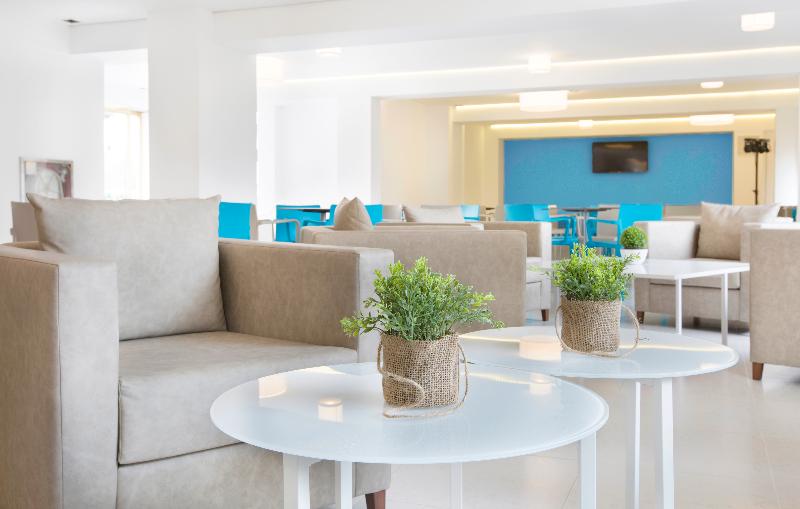 בית מלון כפרי Bluesea Arenal Tower Adults Only