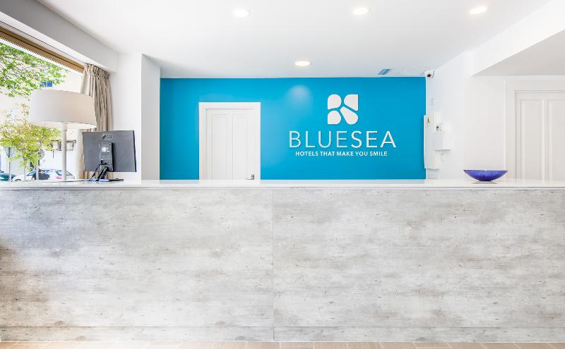בית מלון כפרי Bluesea Arenal Tower Adults Only