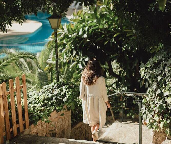 호텔 Bon Sol Resort & Spa