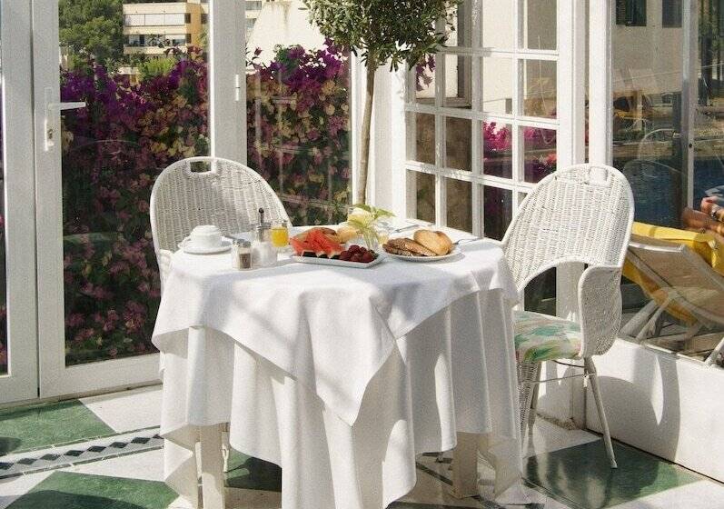 호텔 Bon Sol Resort & Spa