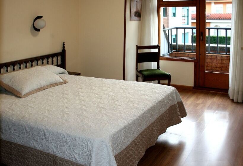 فندق Virgen de Covadonga