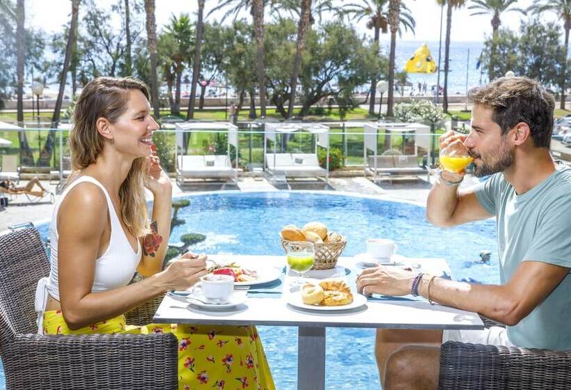 هتل Cm Castell De Mar