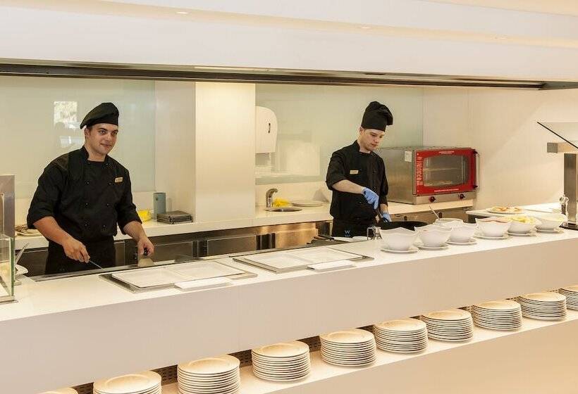 هتل Cm Castell De Mar