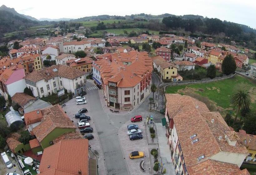 هتل Cuevas Del Mar