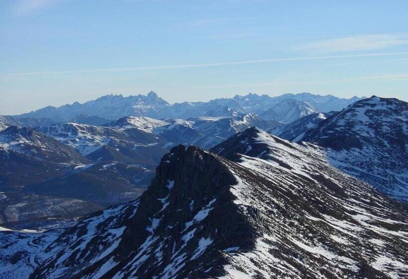 فندق Restaurante De Torres