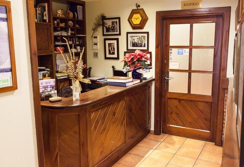 فندق Restaurante De Torres