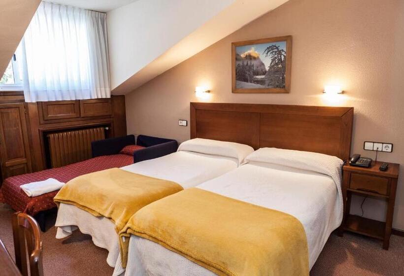 فندق Restaurante De Torres