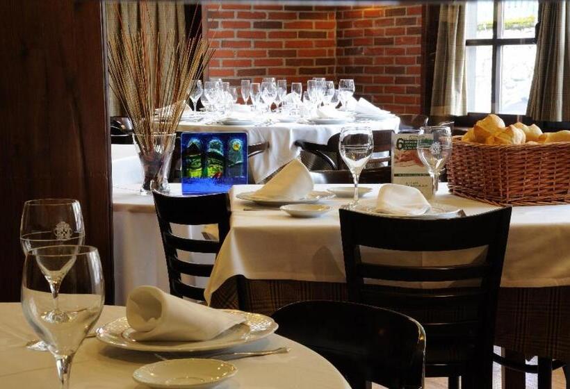 فندق Restaurante De Torres