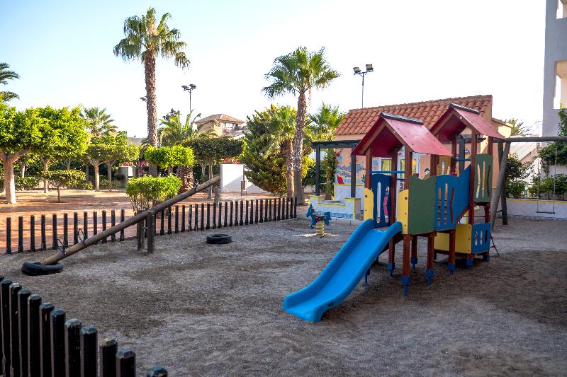 בית מלון כפרי Diver Roquetas