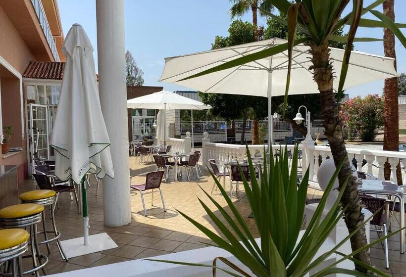 בית מלון כפרי Don Juan