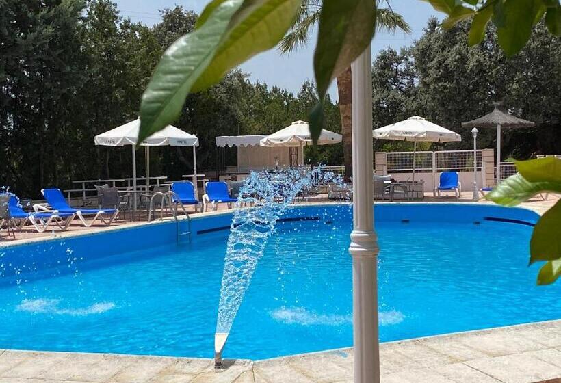 בית מלון כפרי Don Juan