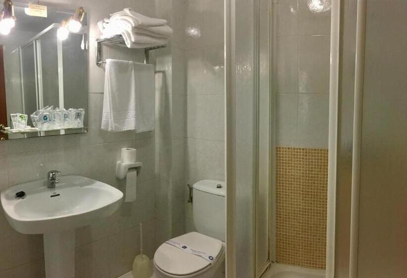 فندق El Emigrante