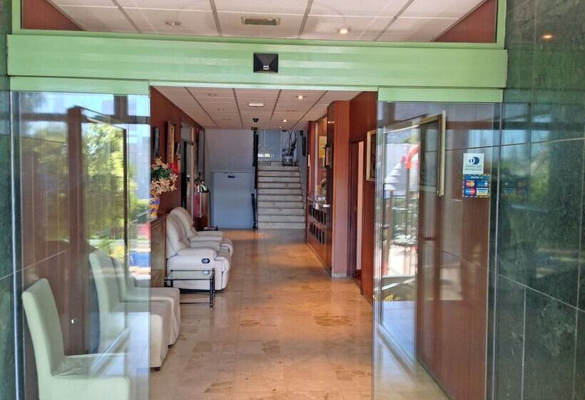 בית מלון כפרי Europa