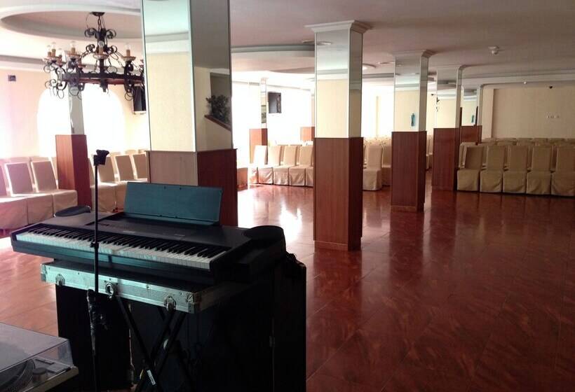 בית מלון כפרי Europa