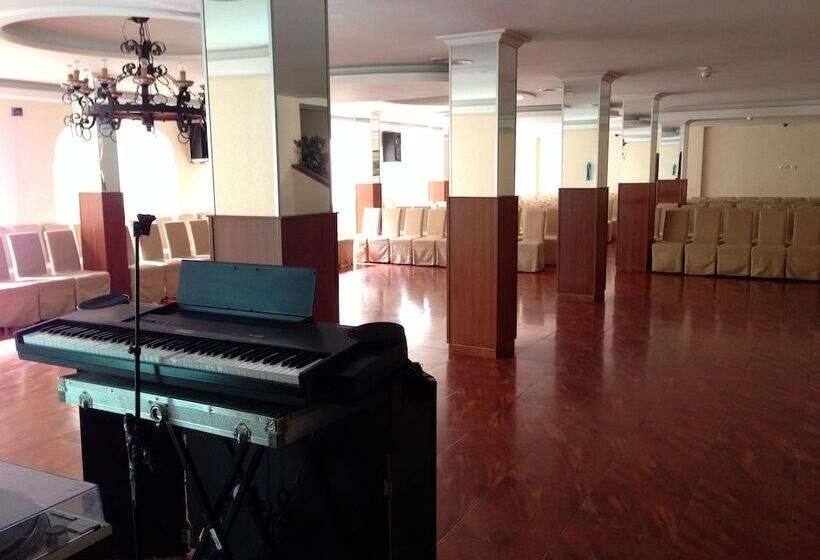 בית מלון כפרי Europa