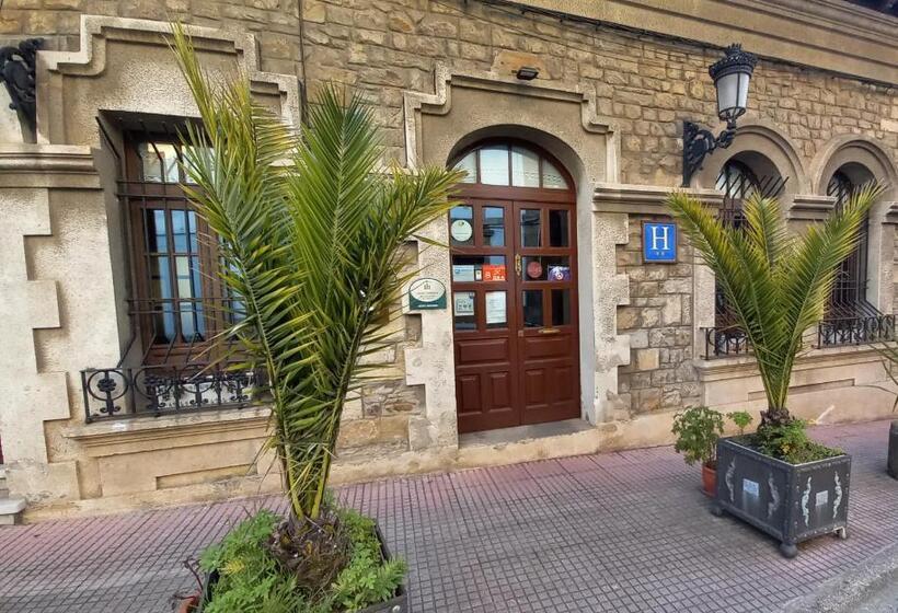 فندق Eutimio