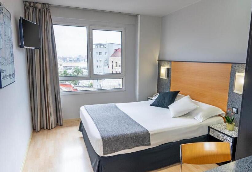 Отель Faranda Express Pathos Gijón