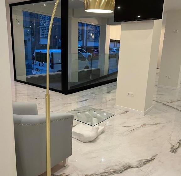 Отель Fleming Playa Poniente