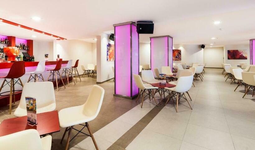 בית מלון כפרי Globales Simar