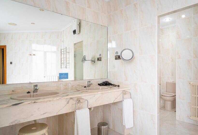 בית מלון כפרי Hernan Cortes