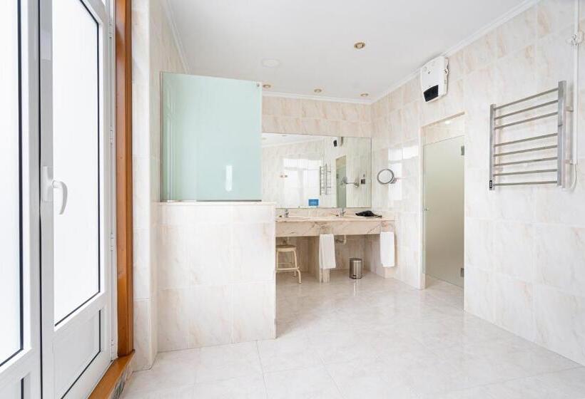 בית מלון כפרי Hernan Cortes