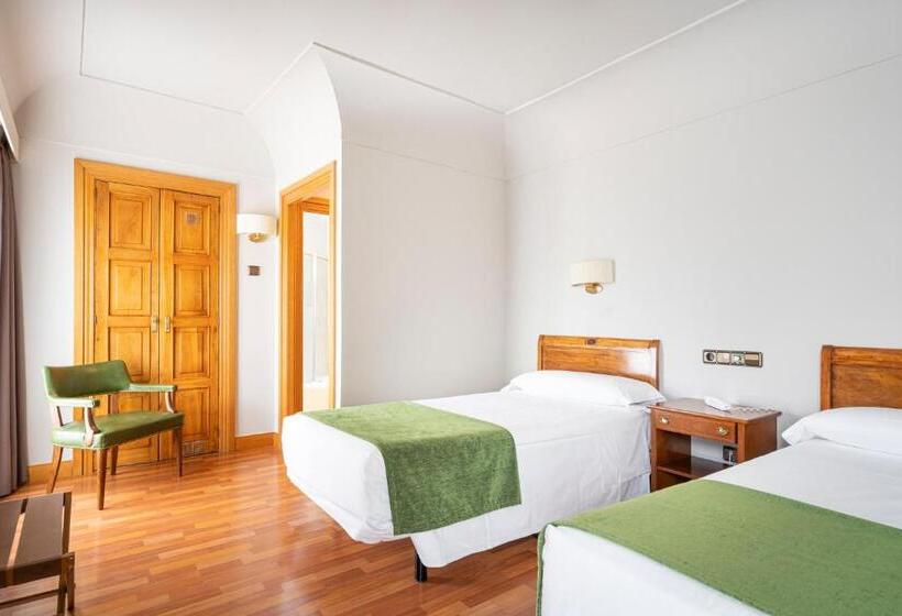 בית מלון כפרי Hernan Cortes