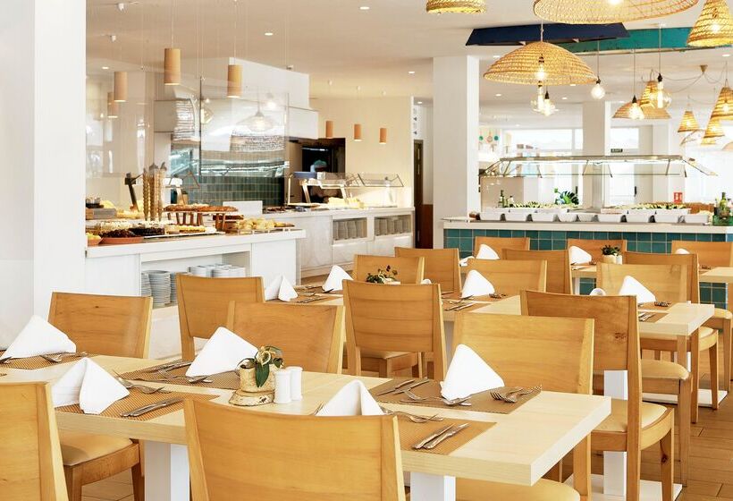 ホテル Iberostar Waves Club Cala Barca