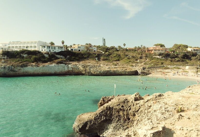 Отель Icon Valparaiso  Adults Only