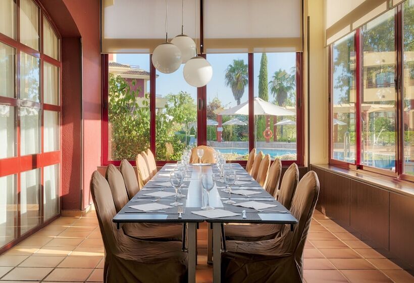 فندق Ilunion Golf Badajoz