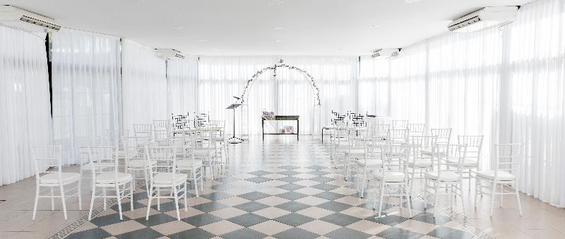 هتل Ilunion Las Lomas