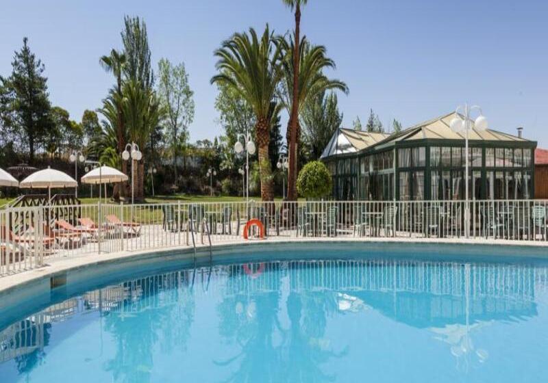 هتل Ilunion Las Lomas