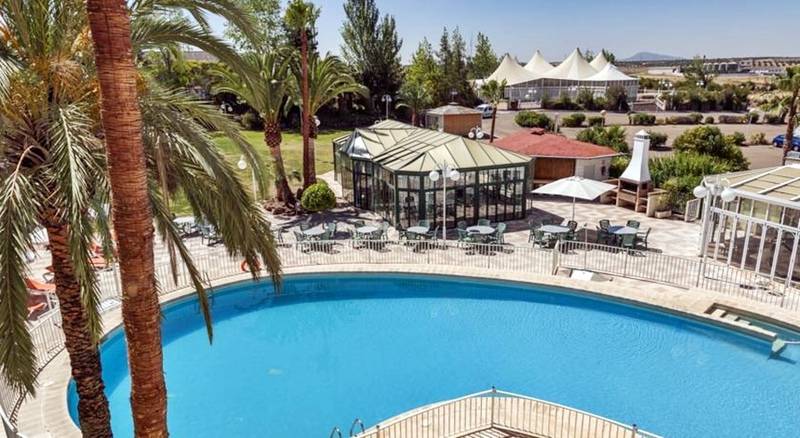 هتل Ilunion Las Lomas