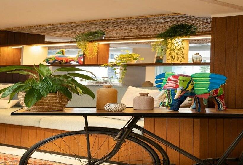 هتل Innside Costablanca - Adults Only