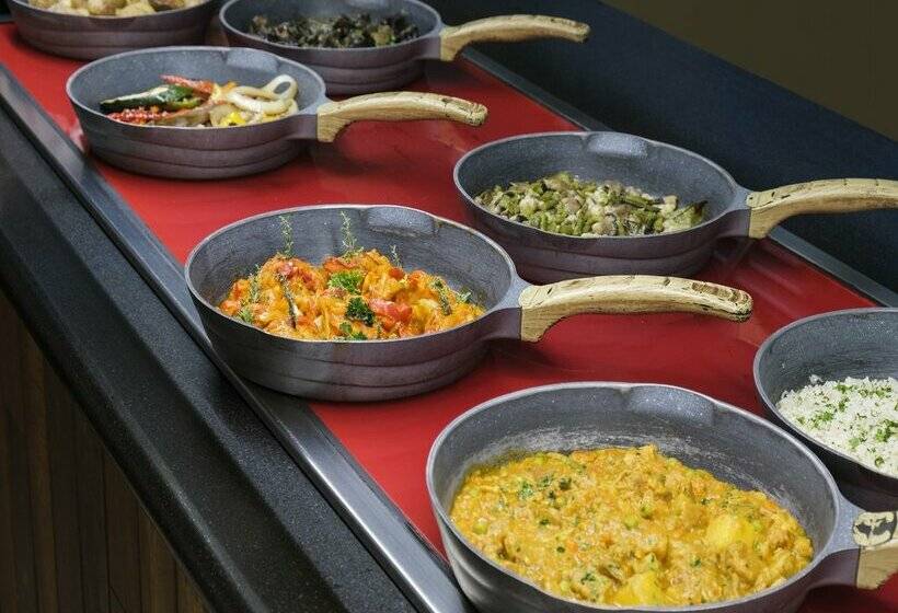 هتل Innside Costablanca - Adults Only