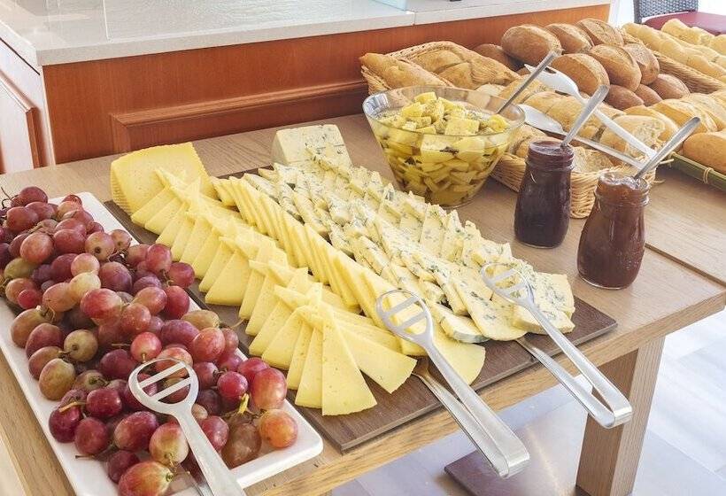 Hotel Js Sol De Can Picafort  Adults Only