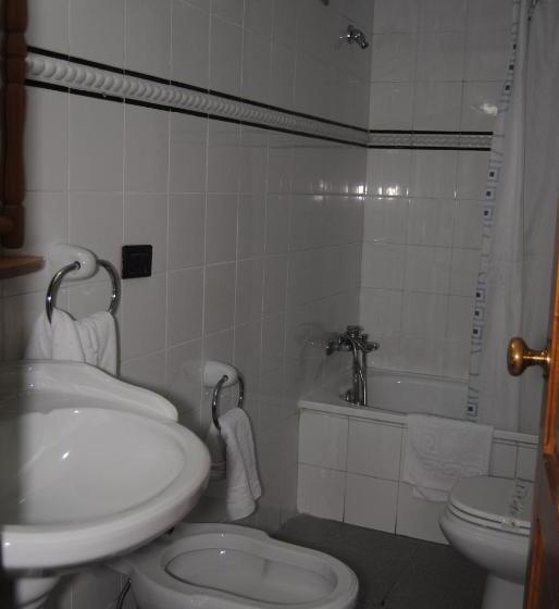 בית מלון כפרי La Casona De Jovellanos