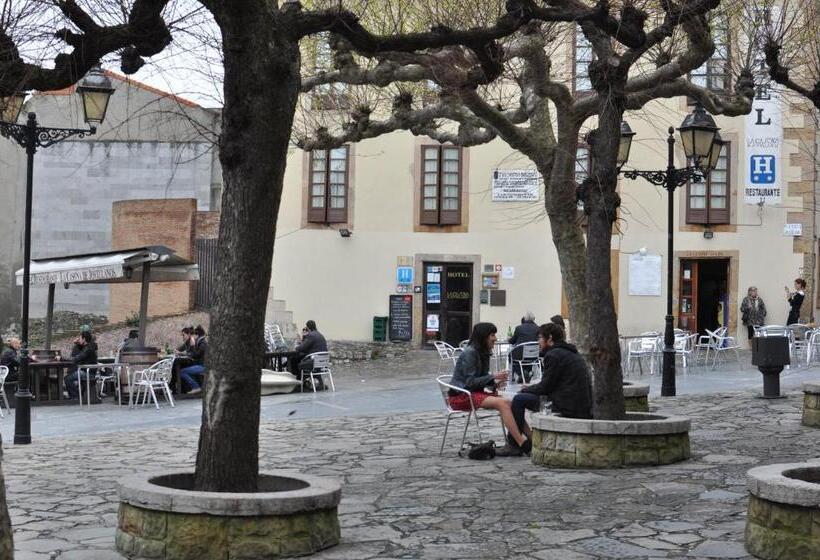 בית מלון כפרי La Casona De Jovellanos