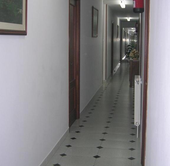 فندق La Encina Celorio Llanes