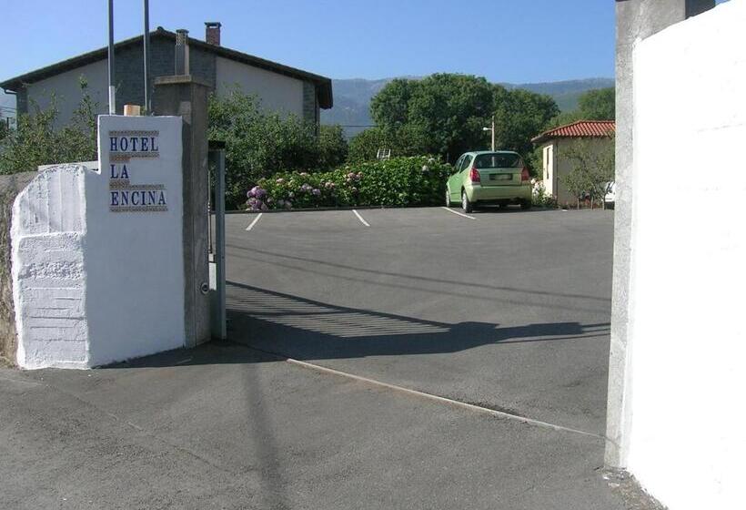 هتل La Encina Celorio Llanes