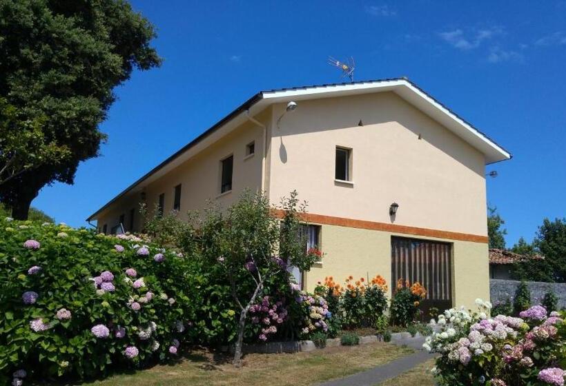 فندق La Encina Celorio Llanes