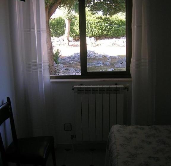 فندق La Encina Celorio Llanes