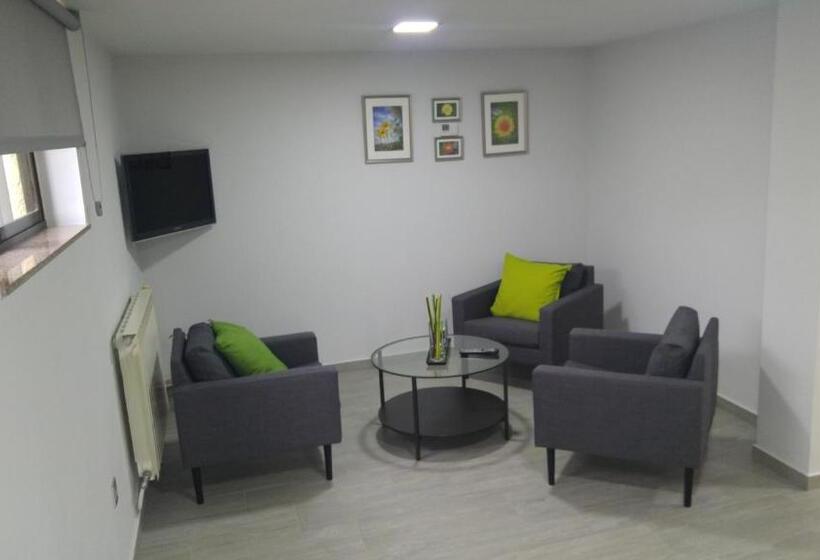 فندق La Encina Celorio Llanes