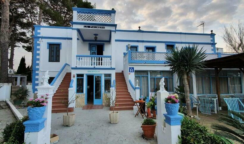 Отель Newpalmera Casa Rural La Palmera