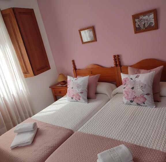 בית מלון כפרי La Salmonera Cangas De Onís