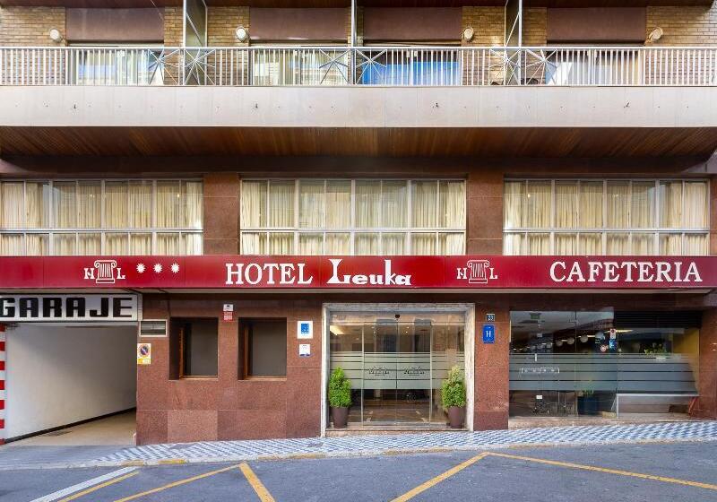 هتل Leuka
